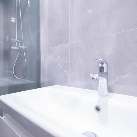 Guestready - Minimalist Loft Near Voltaire 11th Arron Paris